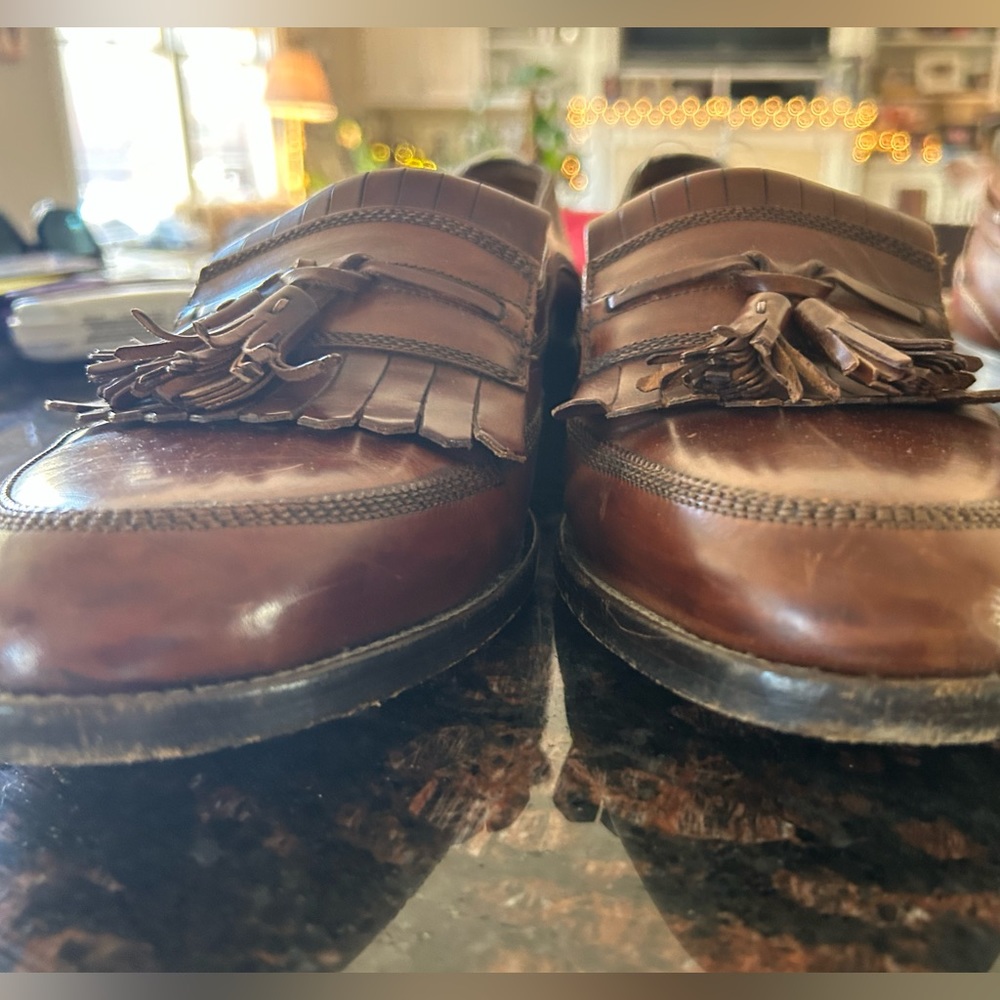 Men’s Cole Haan dress shoes